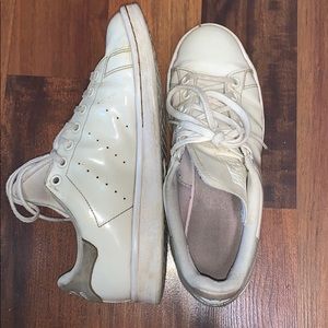 ADIDAS STAN SMITH SIZE 8.5